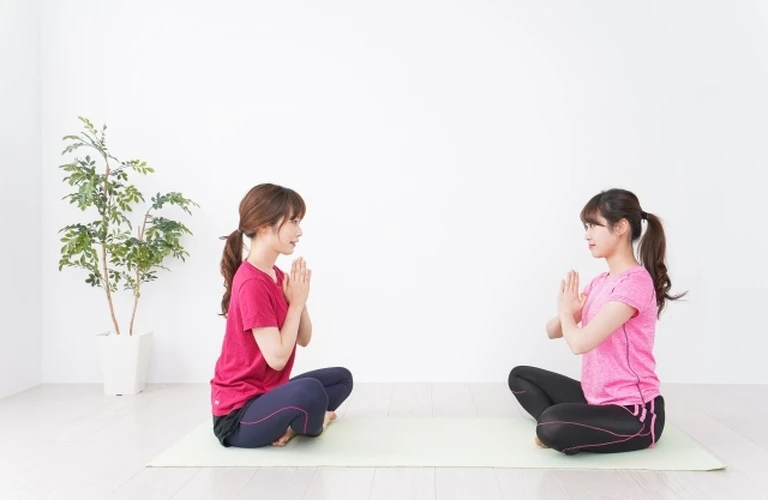 東京で体験する運動効果と精神の健康を高めるパーソナルヨガ体験ガイド【巣鴨 ヨガ】