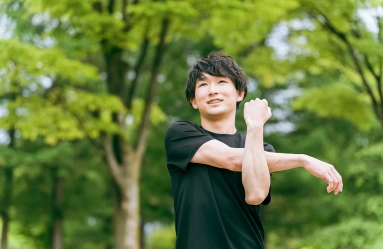 40代男性必見！ヨガの効果で心身の健康を取り戻す方法【文京区ヨガ】