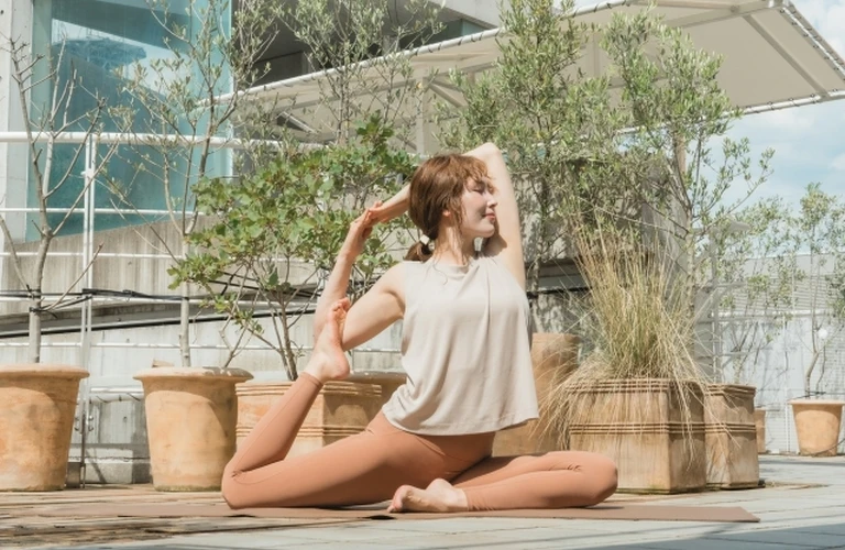 美筋を目指すあなたへ！ヨガとストレッチで理想の体型に【浅草 ヨガ】