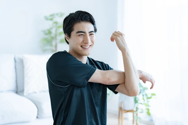 男性におすすめのストレッチポーズ