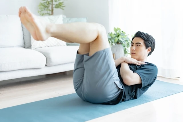 男性のためのストレッチとトレーニングを組み合わせたワークアウトプランで理想の体型を手に入れよう！