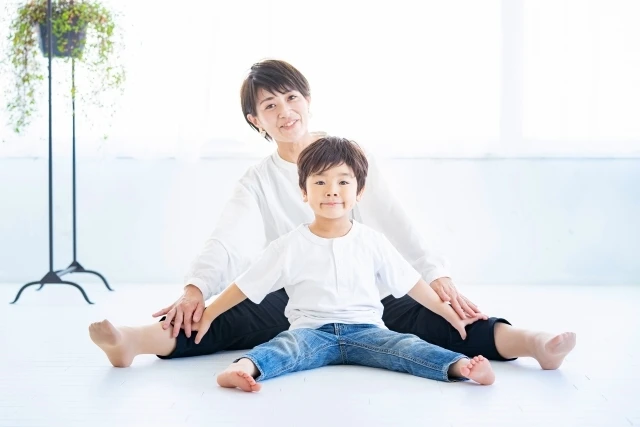 親子でつながる、簡単ペアヨガで健康習慣を！