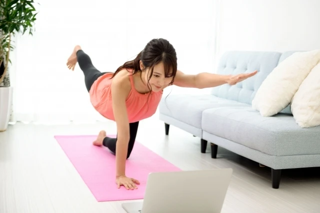 忙しい女性も続けられる！オンラインダイエットクラスで理想の体へ